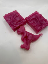 Load image into Gallery viewer, WAVE OLIVE OIL SOAPS