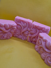 Load image into Gallery viewer, WAVE COCOA BUTTER SOAPS
